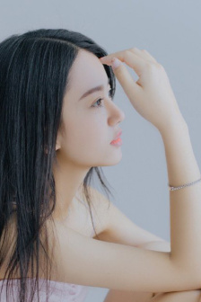 刚开始拒绝后来慢慢接受视频